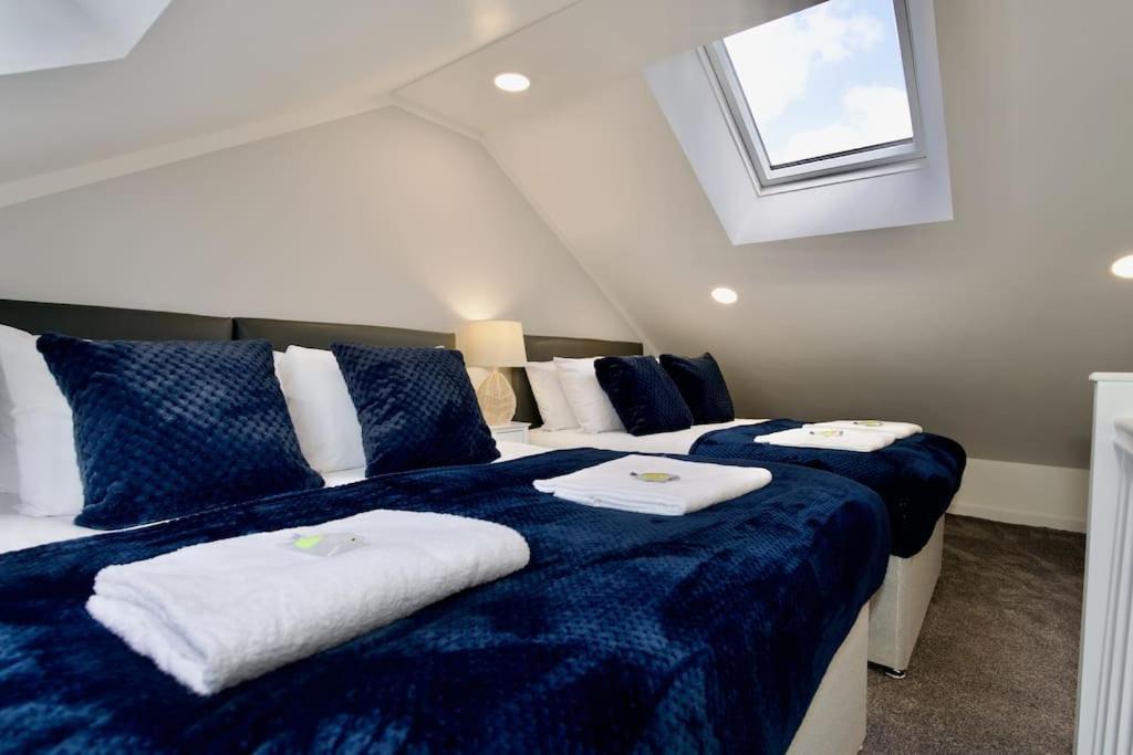 Dane Duplex Studio Nine - Stylish Retreat Apartment *