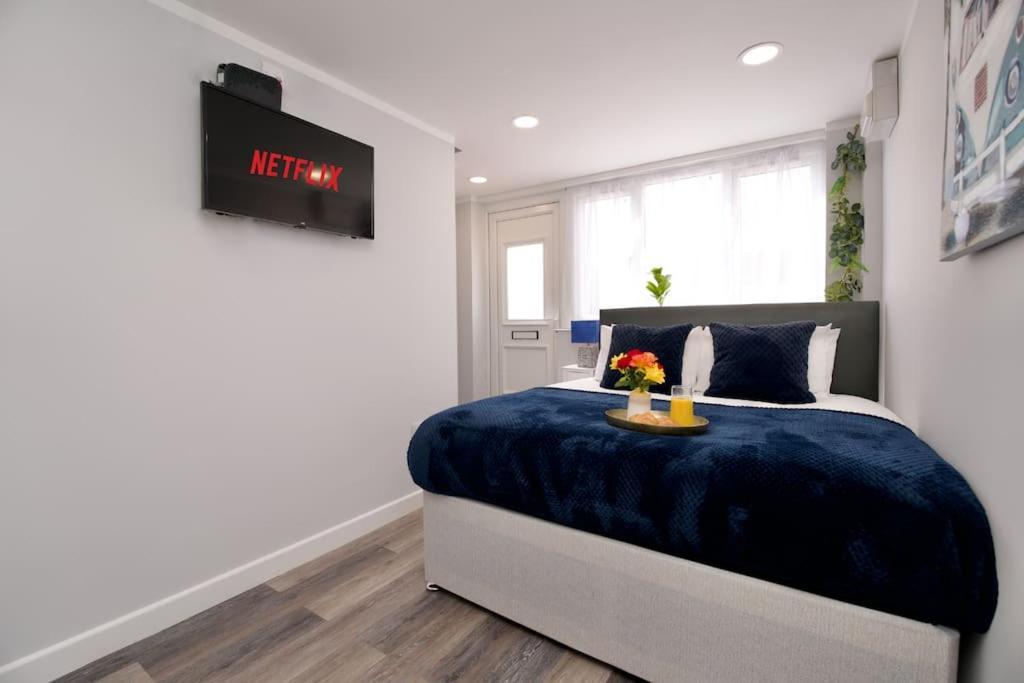 Dane Duplex Studio Nine - Stylish Retreat Apartment Coventry